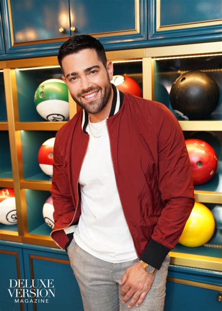 Unveiling The Secrets Of A Hollywood Heartthrob
